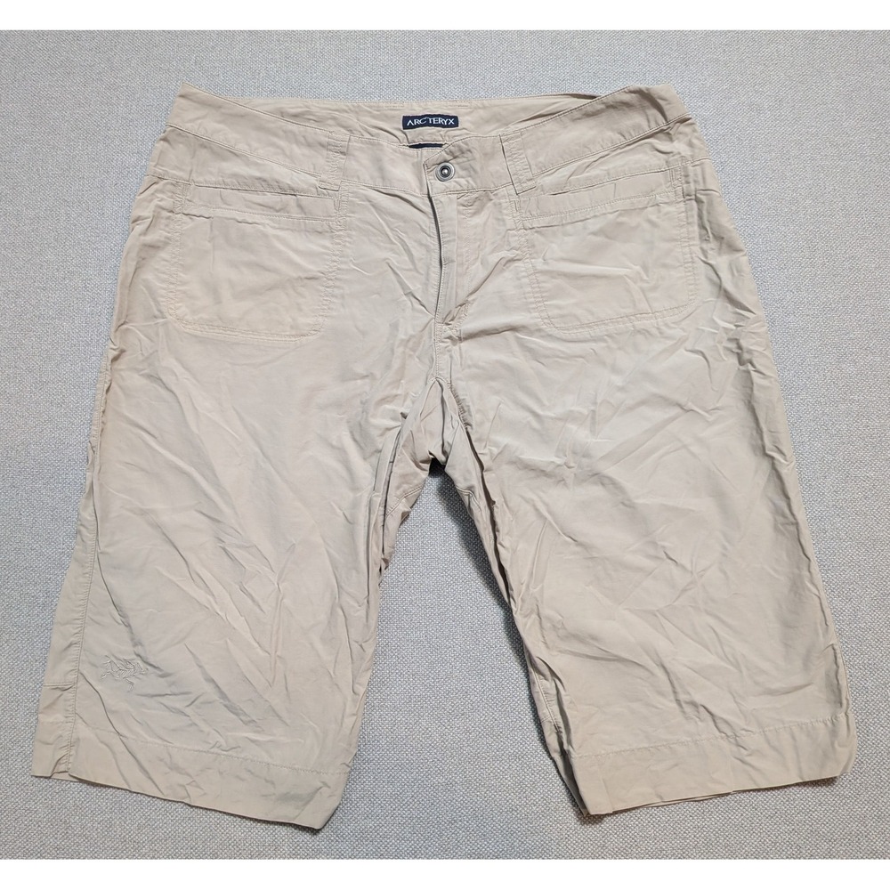 Arc'teryx Women's Size 14 Beige Cotton Blend Cargo Hiking Shorts Outdoor Travel